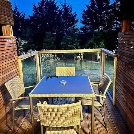 Brownberry Tree Serviced Apartment CBG Exterior foto