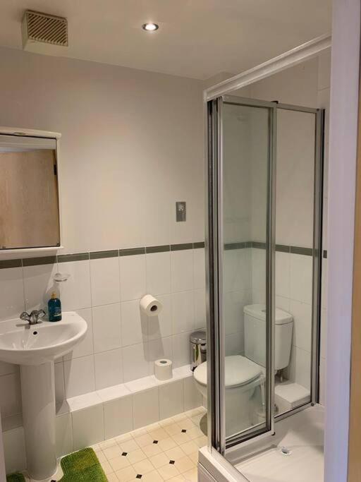 Brownberry Tree Serviced Apartment CBG Exterior foto