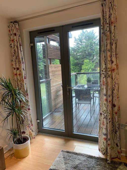 Brownberry Tree Serviced Apartment CBG Exterior foto